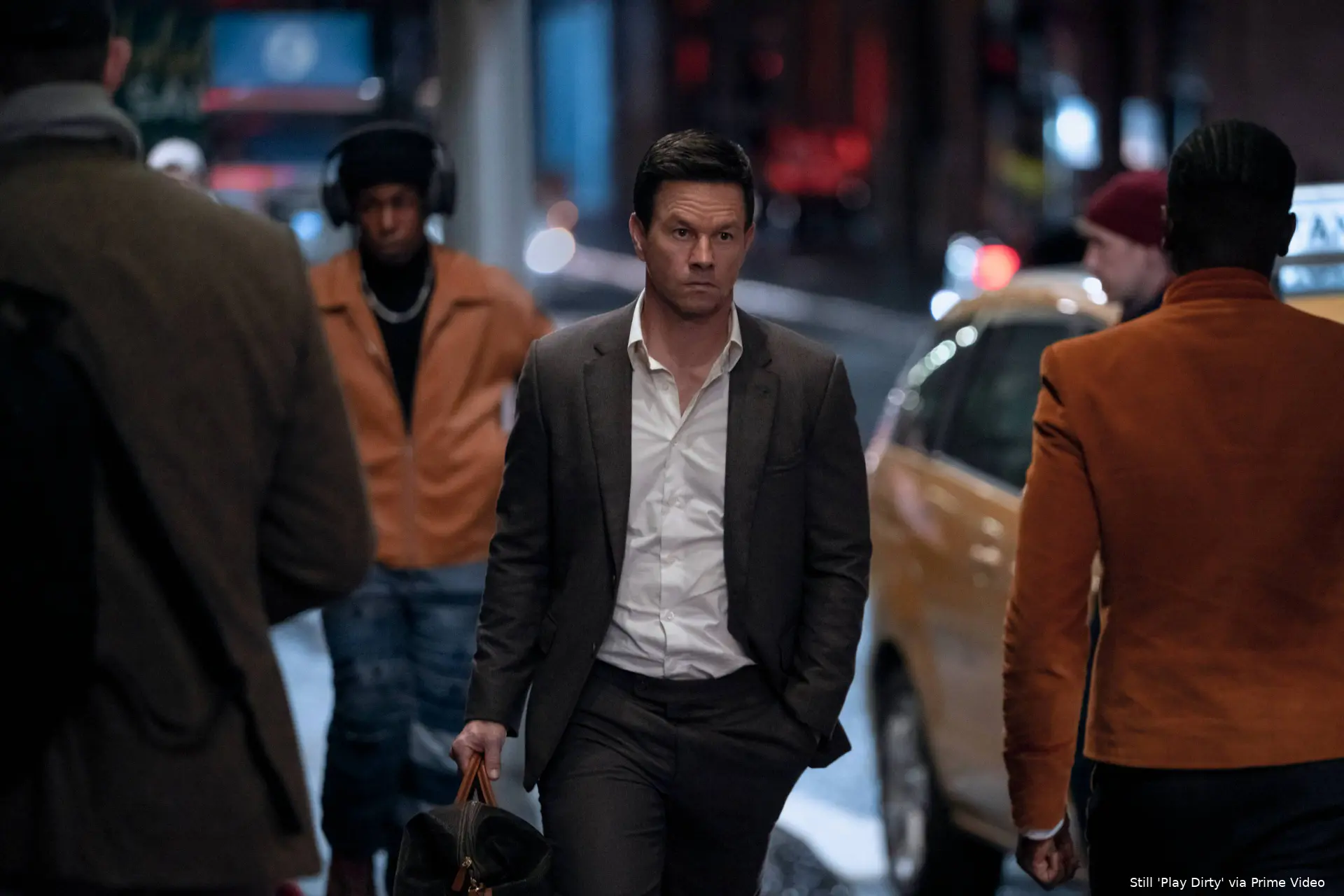 Parker (Mark Wahlberg) in PLAY DIRTY. Photo Credit_ Jasin Boland Prime © Amazon Content Services LLC