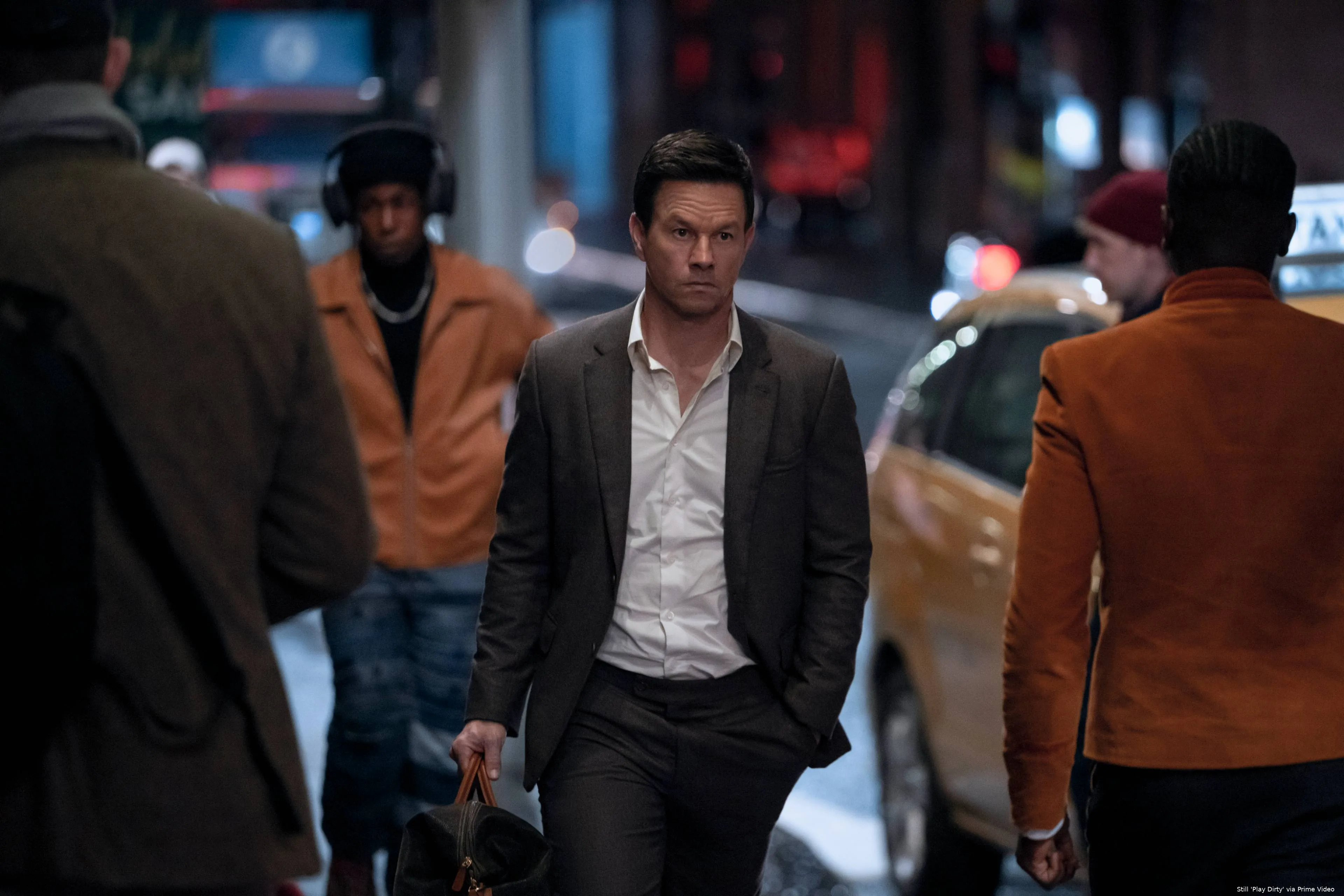 Parker (Mark Wahlberg) in PLAY DIRTY. Photo Credit_ Jasin Boland Prime © Amazon Content Services LLC