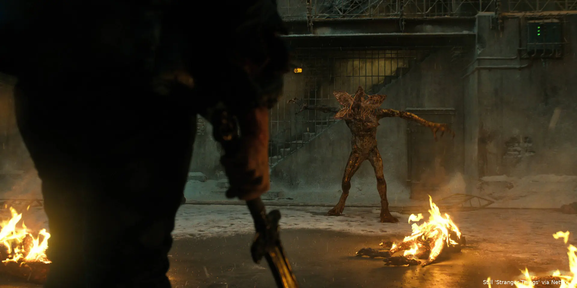 StrangerThings_StrangerThings4_9_01_37_19_00