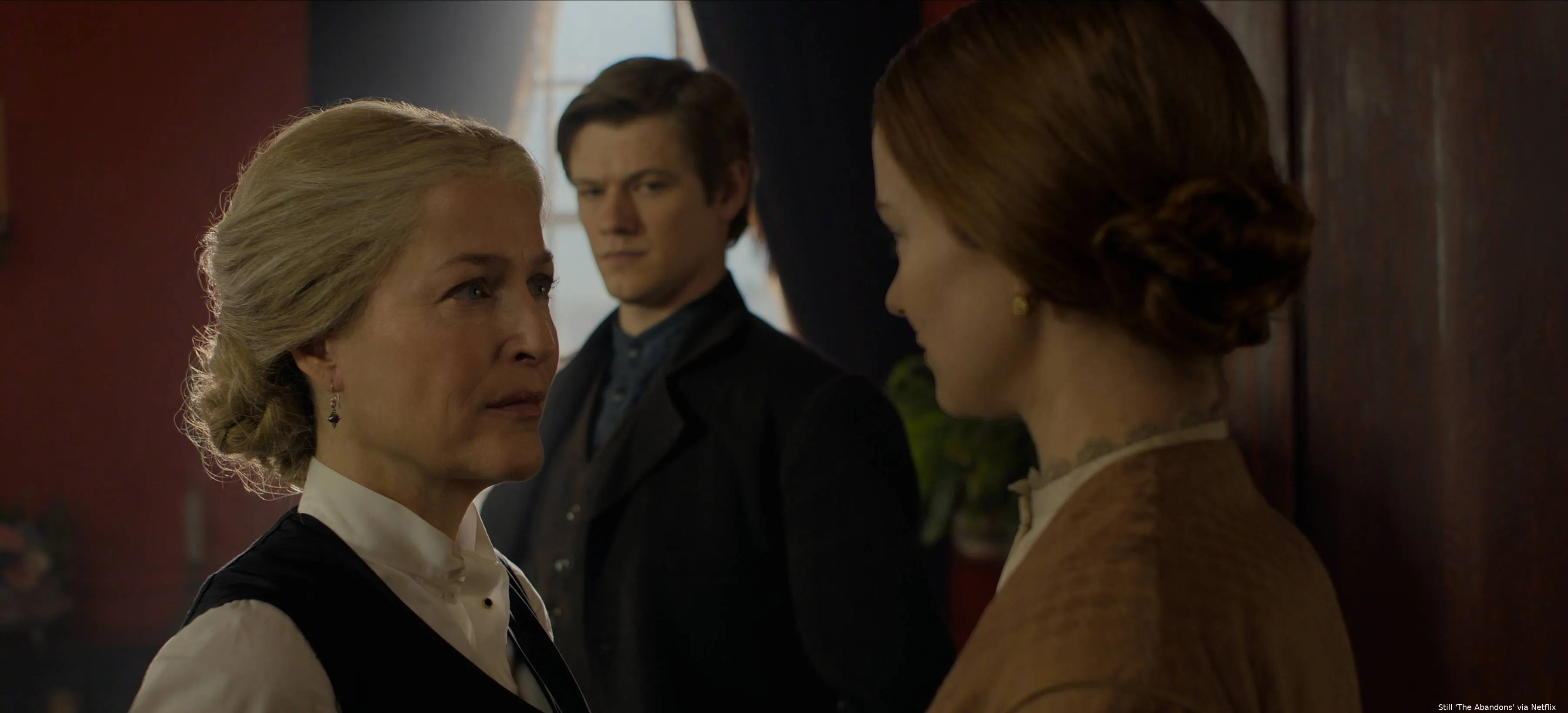 The_Abandons_n_S1_E1_00_25_10_02r