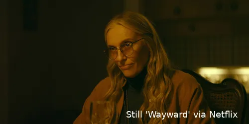 Wayward_n_S1_E2_00_29_32_14_R