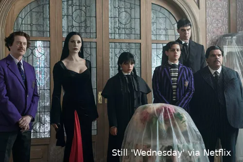 WEDNESDAY_201_Unit_00567RC