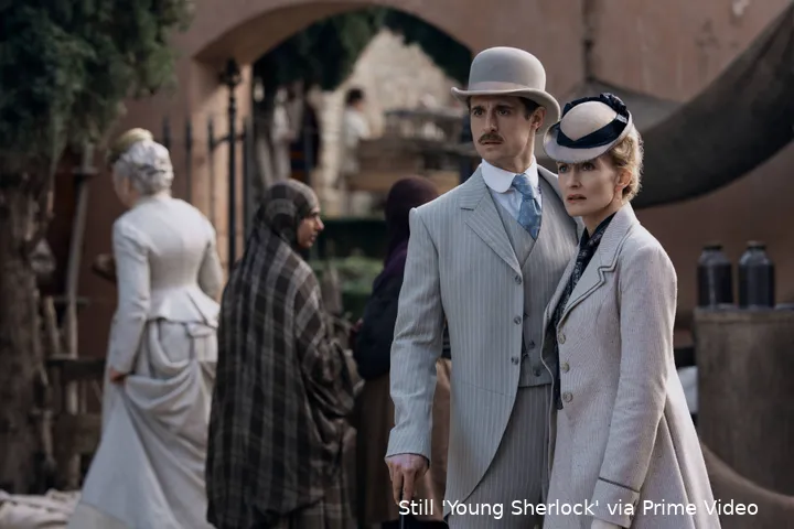 Max_Irons_Natascha_McElhone_Photo_credit-Dan_Smith
