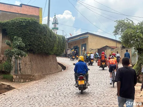 anna van der breggen muur kigali