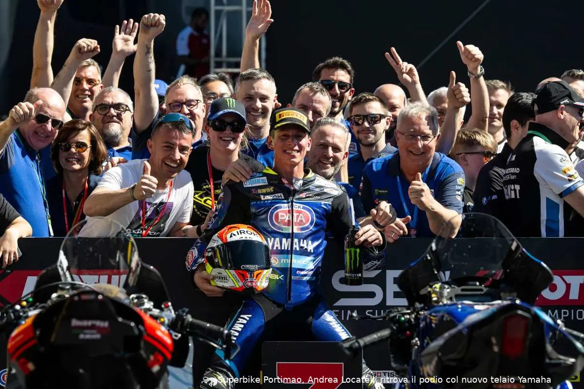 andrea locatelli yamaha superbike portimao