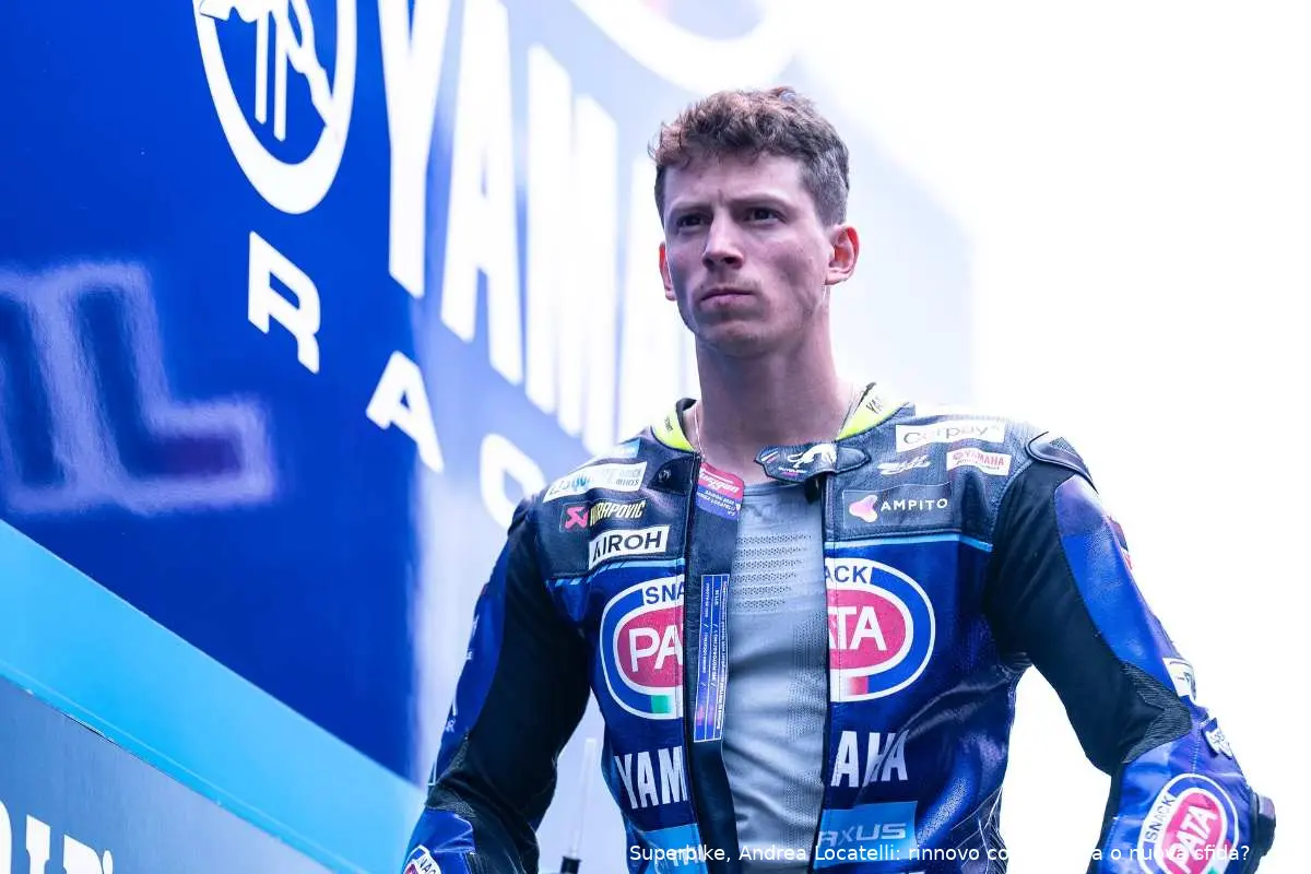 andrea locatelli yamaha superbike