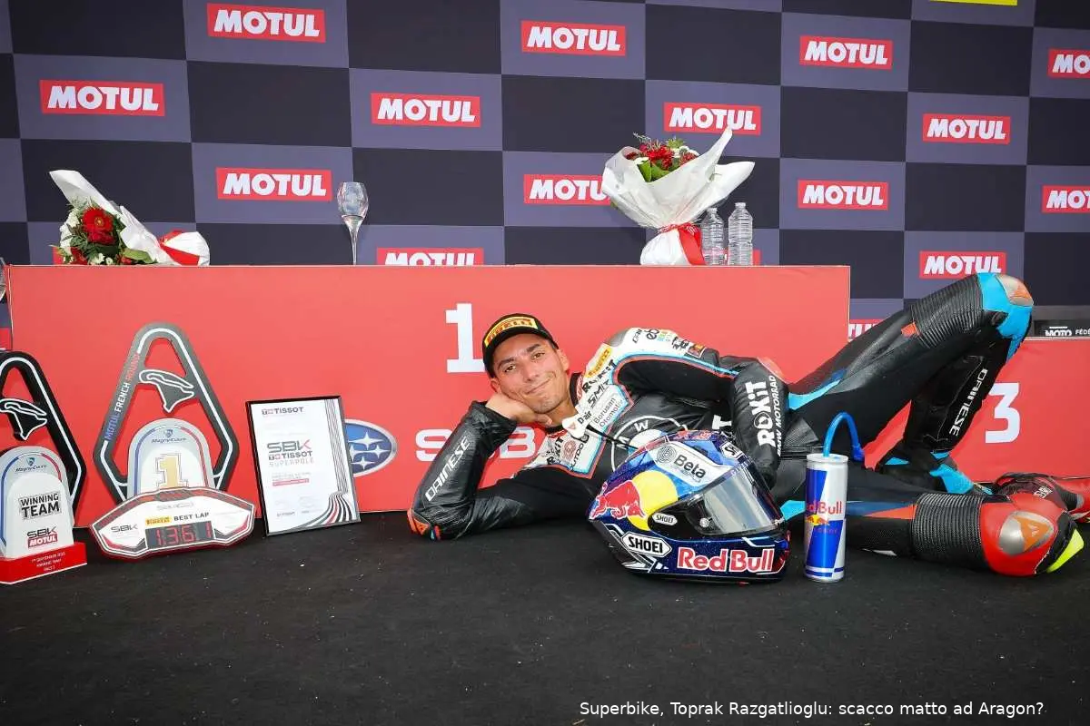 toprak razgatlioglu bmw superbike sbk