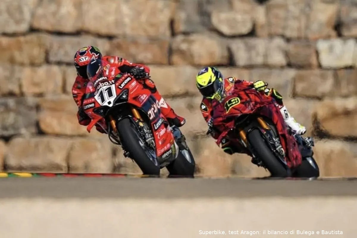 alvaro bautista nicolo bulega ducati superbike test aragon