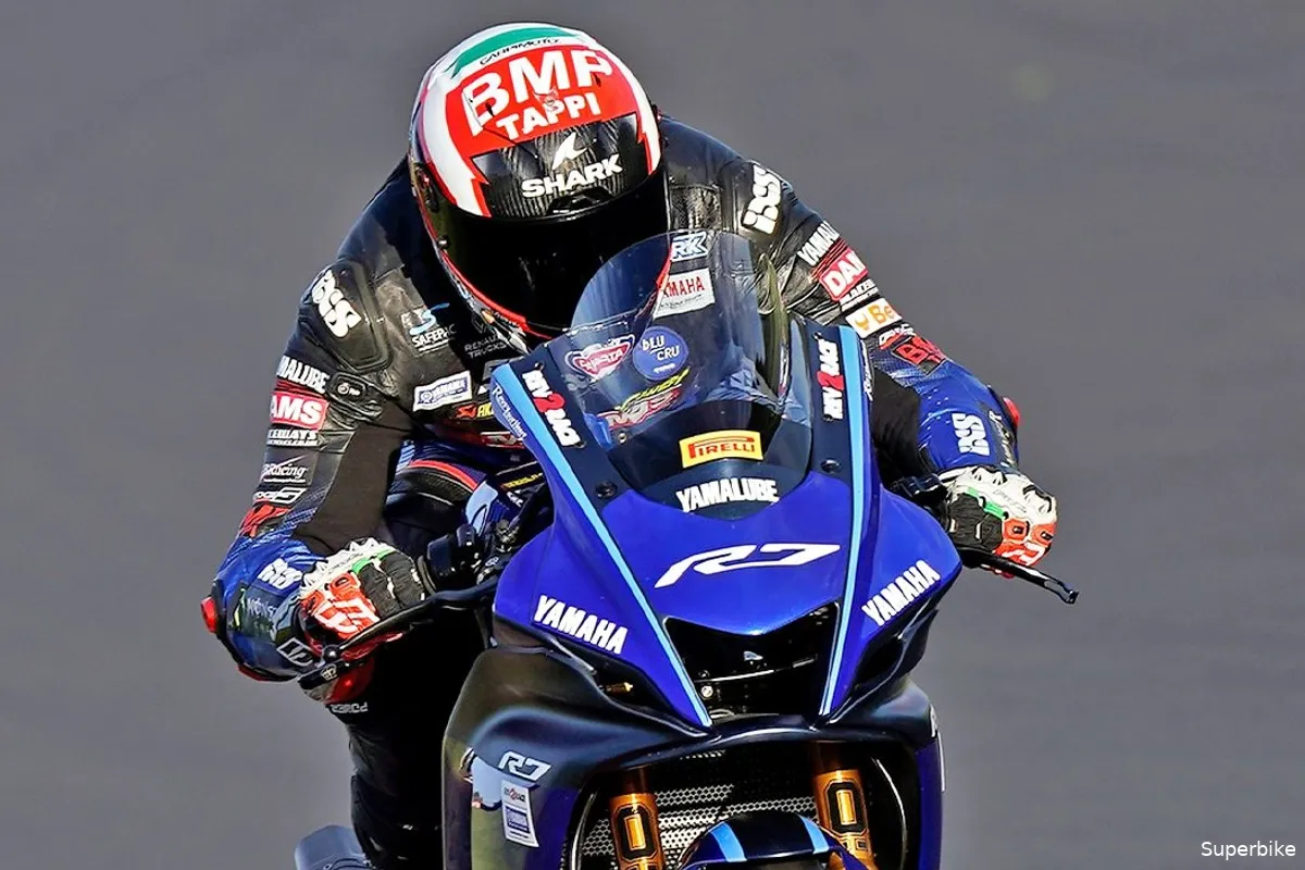 niccolo canepa yamaha r7 test