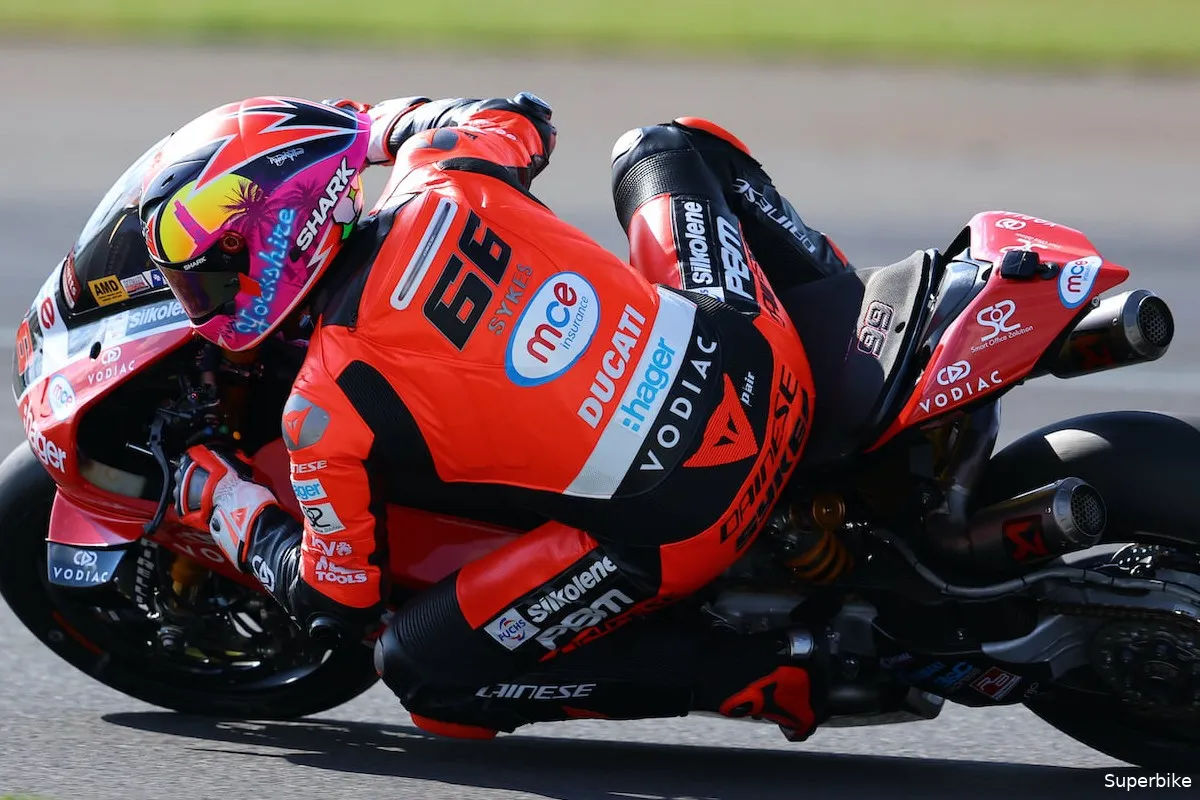 tom sykes thruxton bsb 2022