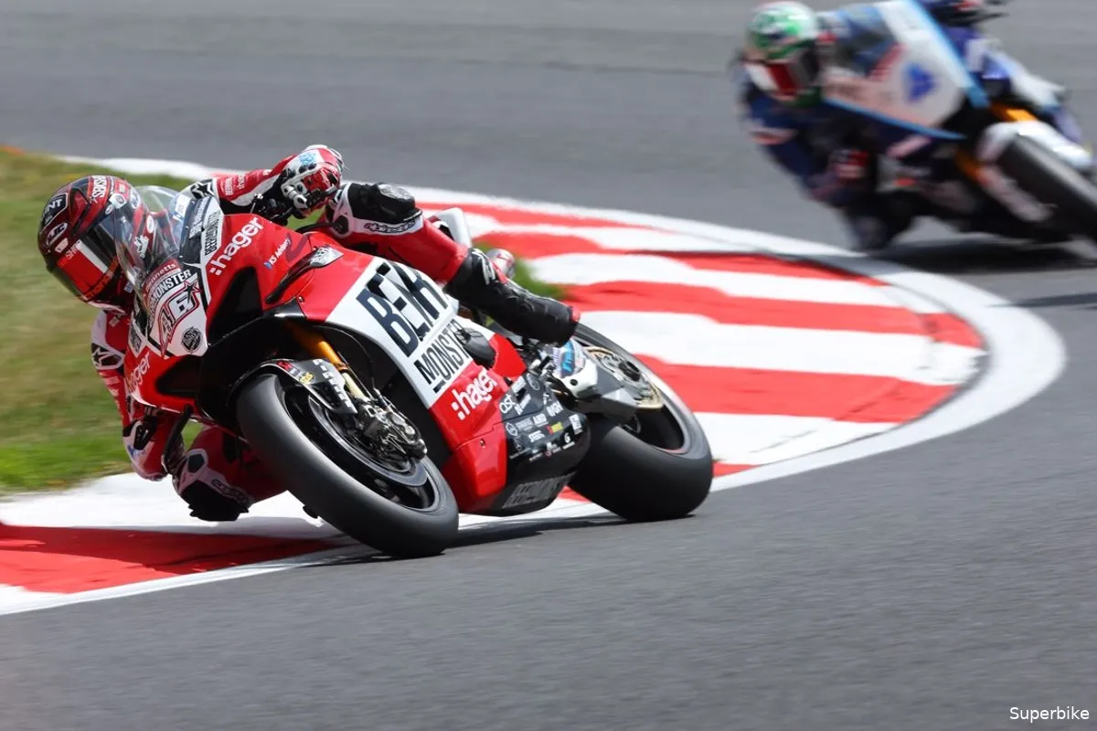 tommy bridewell race 2 british superbike brands hatch 2023 1