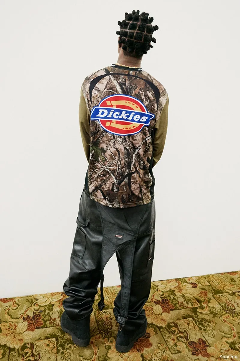 https hypebeastcom image 2023 10 supreme dickies fall 2023 collaboration release info 002