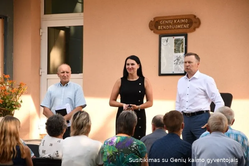 susitikimas su geniu kaimo gyventojais