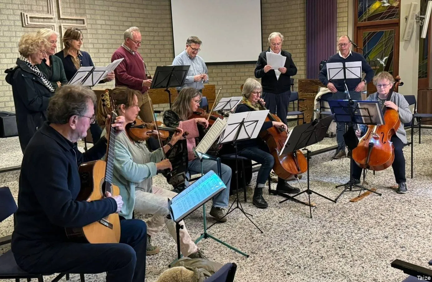 Oecumenische viering met Taizé liederen in Drunen