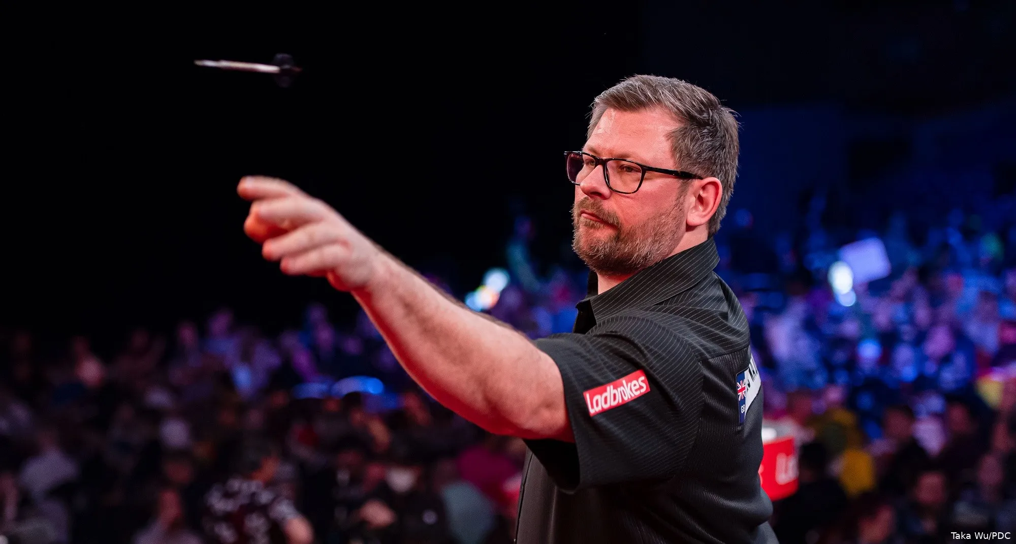 MastersR2 James Wade1