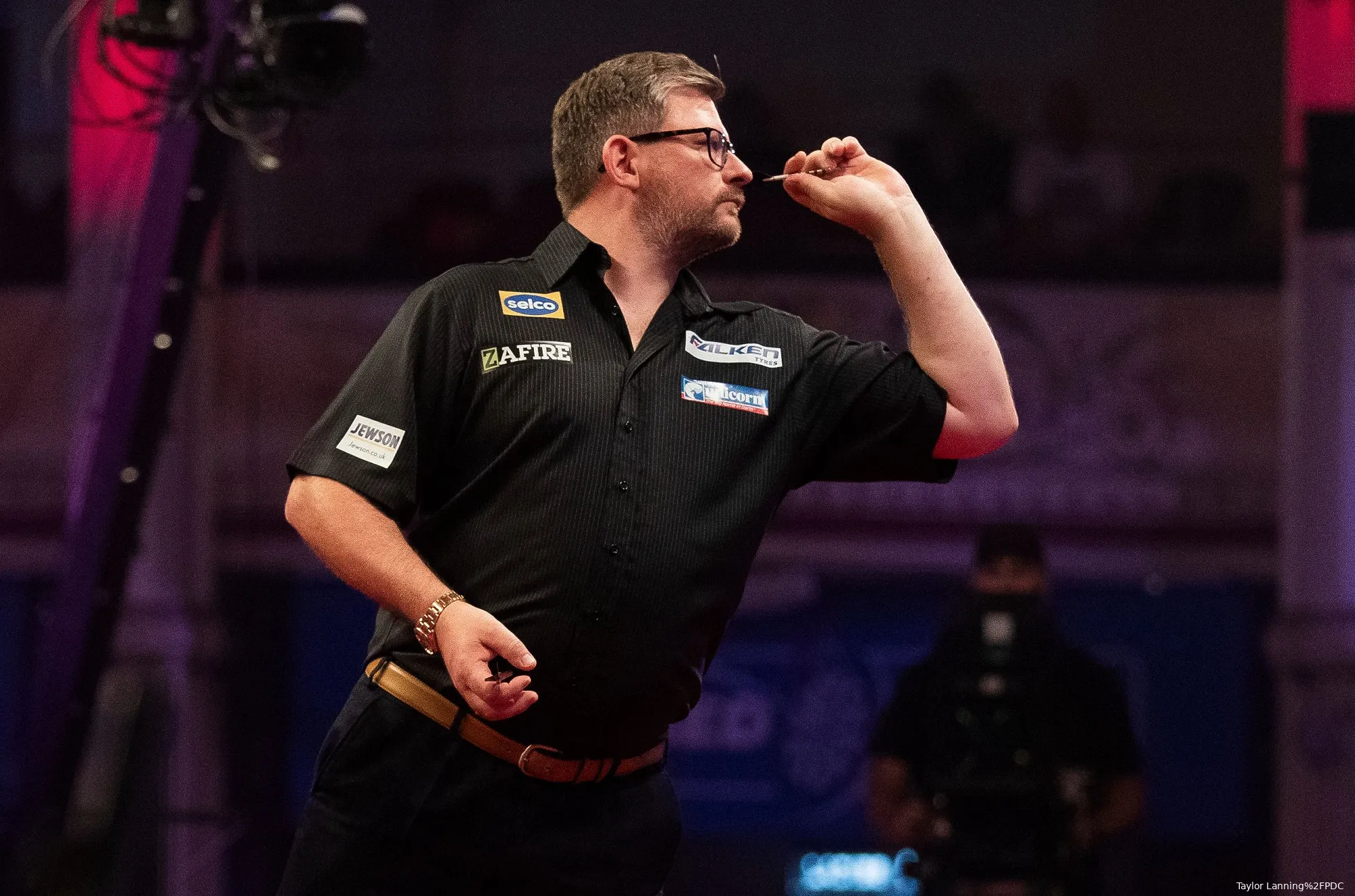 WorldMatchplayR2 James Wade2A