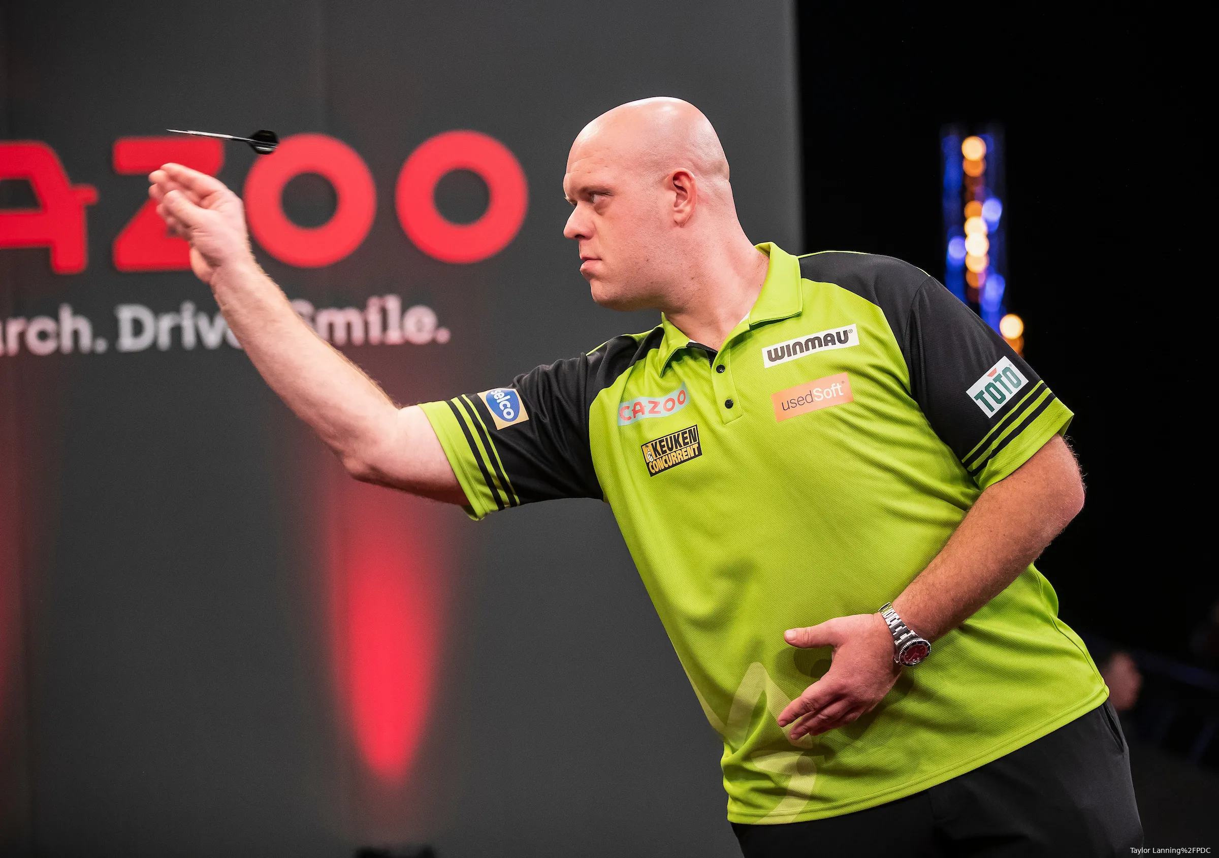 2023mastersr2 michael van gerwen3