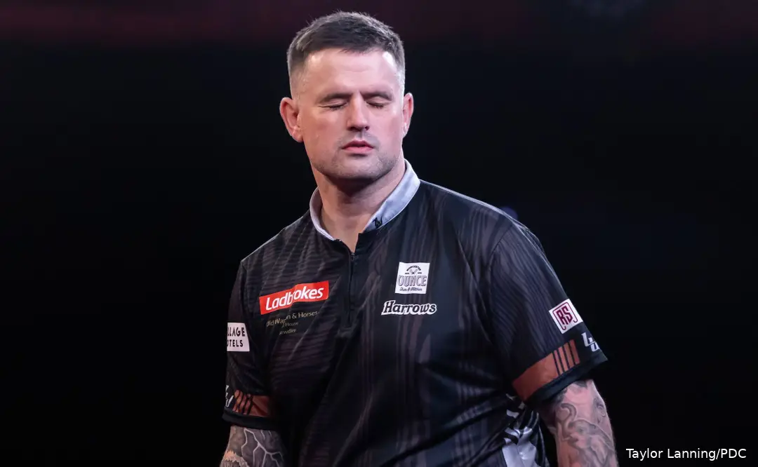 Luke Woodhouse shuts his eyes during Players Championship Finals.