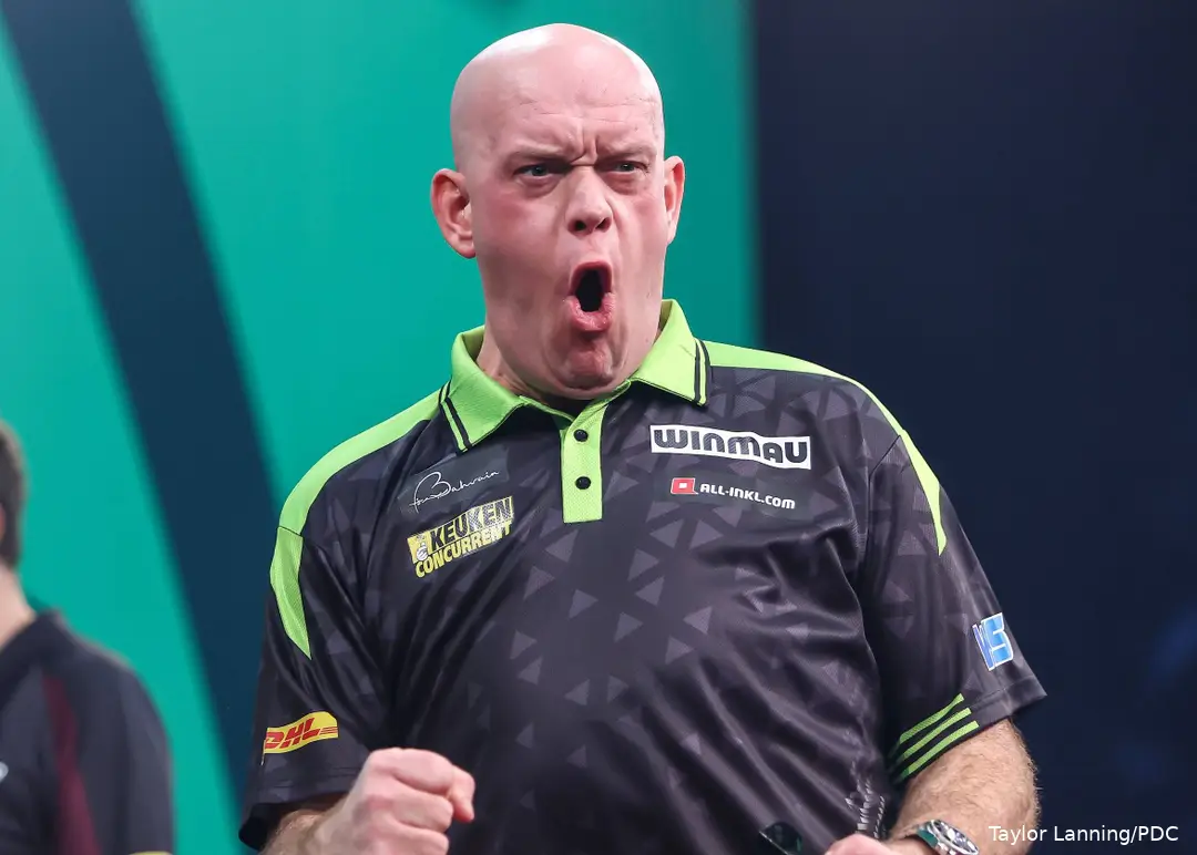 Michael van Gerwen roars.
