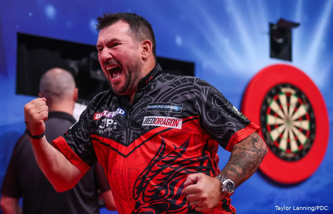 Jonny Clayton at the 2026 World Matchplay