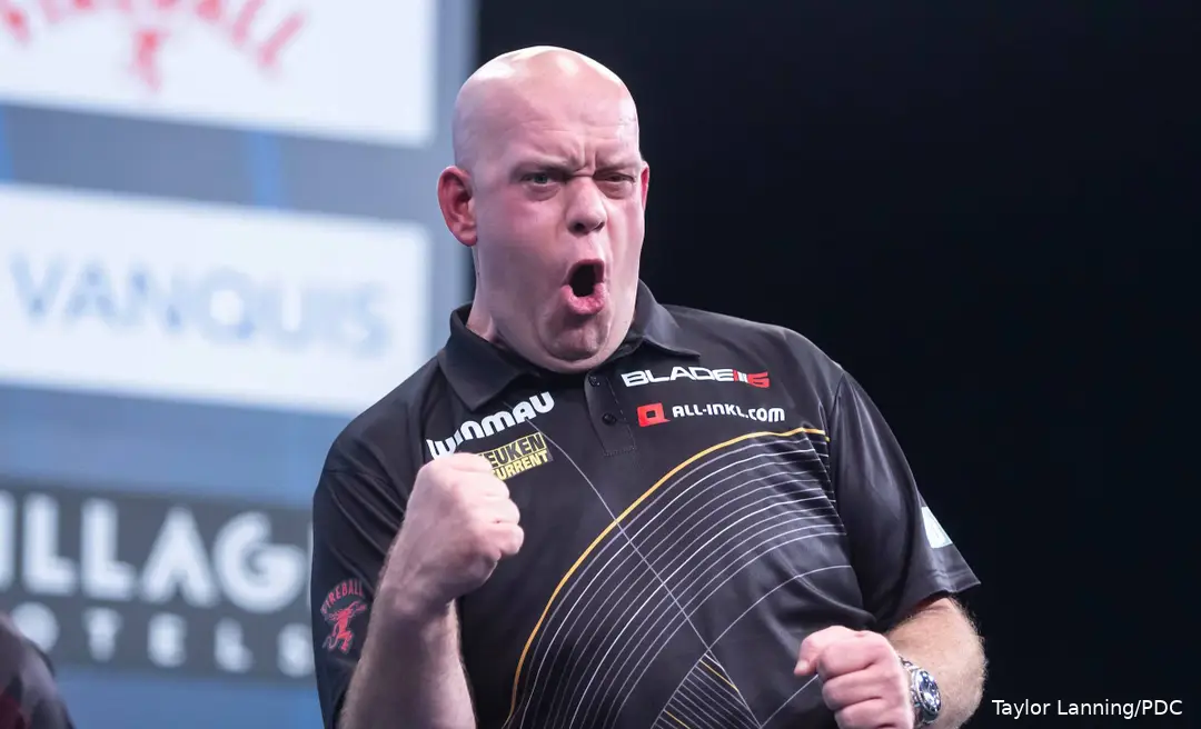 Michael van Gerwen versloeg Dimitri van den Bergh liefst 20 keer in hun vorige 21 ontmoetingen