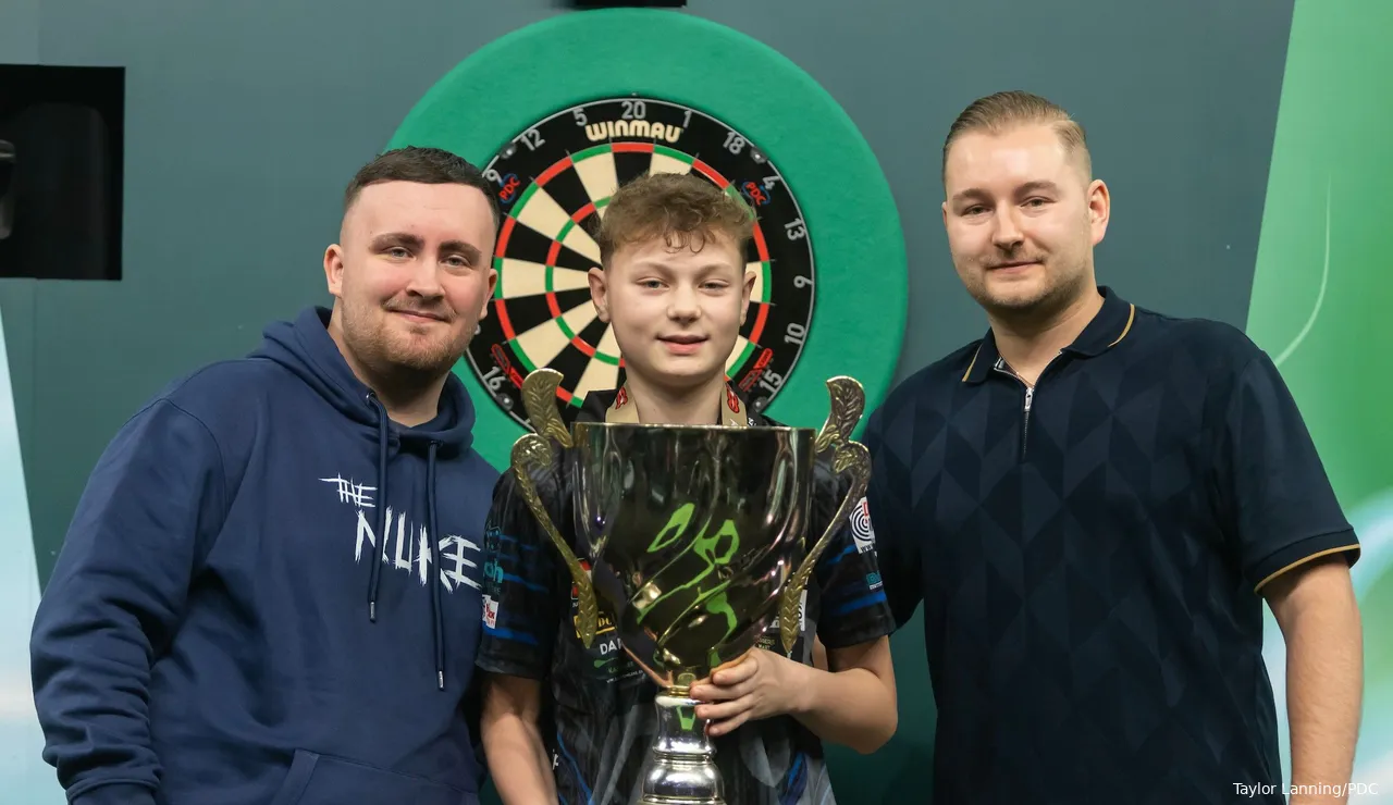 Luke Littler, Lex Paeshuyse , Dimitri Van den Bergh