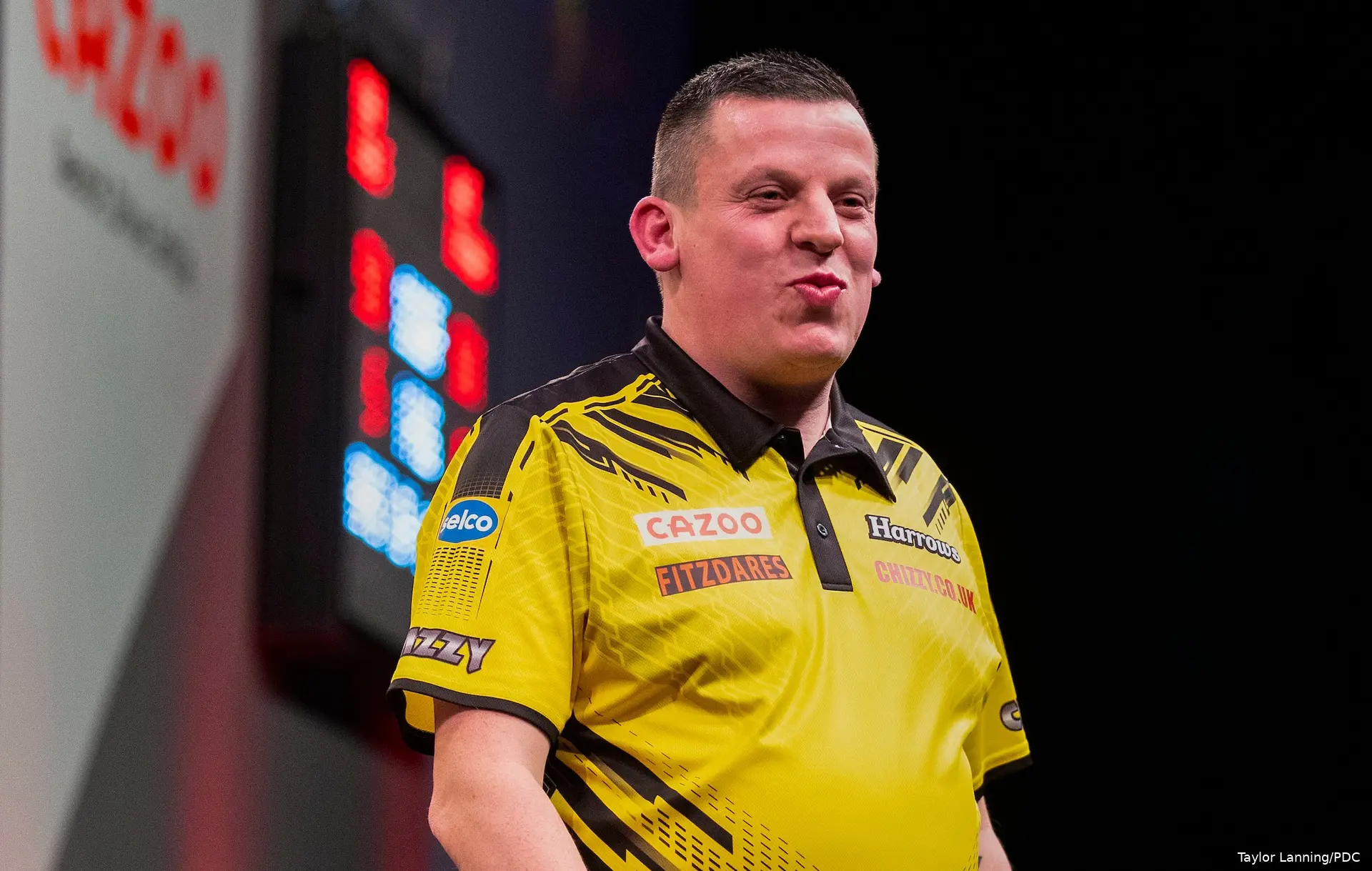 2023mastersr1 dave chisnall6