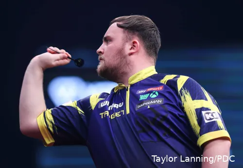 Luke Littler in action