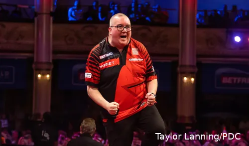 Stephen Bunting darf jetzt gegen Luke Humphries antreten