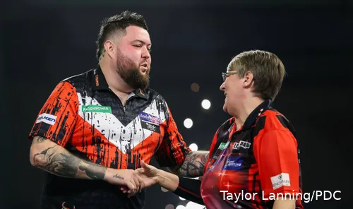 Michael Smith &amp;amp;amp; Lisa Ashton nach ihrem Match bei der WM Darts 2026