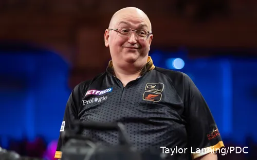 Andrew Gilding op het podium