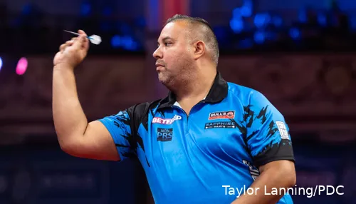 Jermaine Wattimena wist net niet te stunten tegen Luke Littler