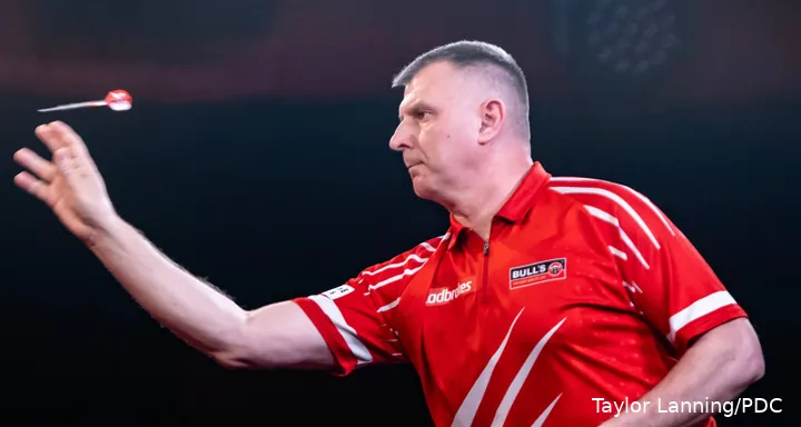 Krzysztof Ratajski in action on the World Championship stage