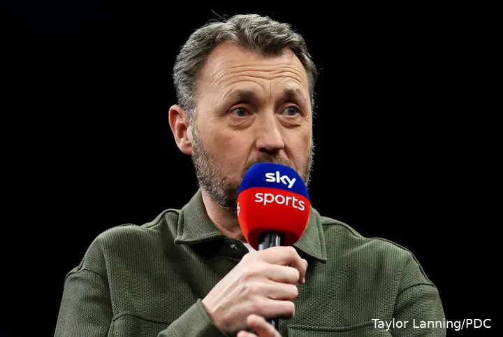 Wayne Mardle working for Sky Sports on night 6 of the 2026 Premier League Darts in Glasgow