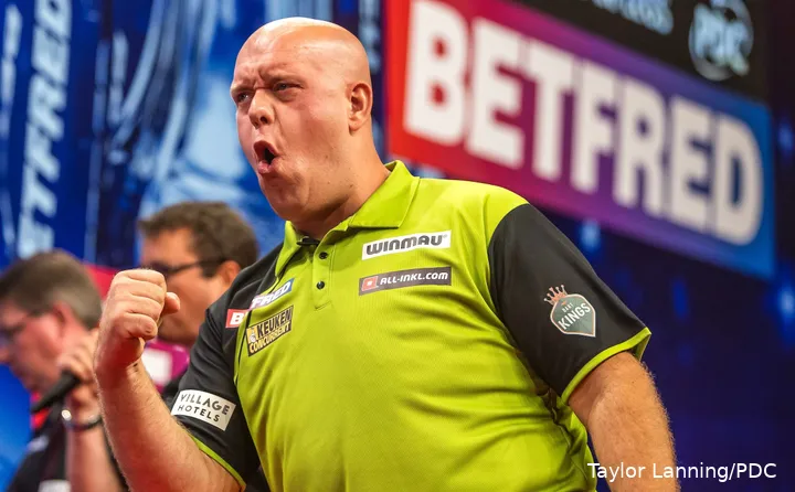 Michael van Gerwen in actie op de World Matchplay