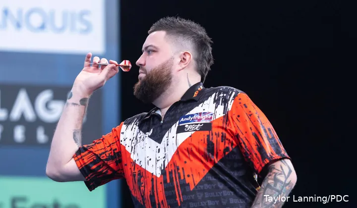 Michael Smith in actie