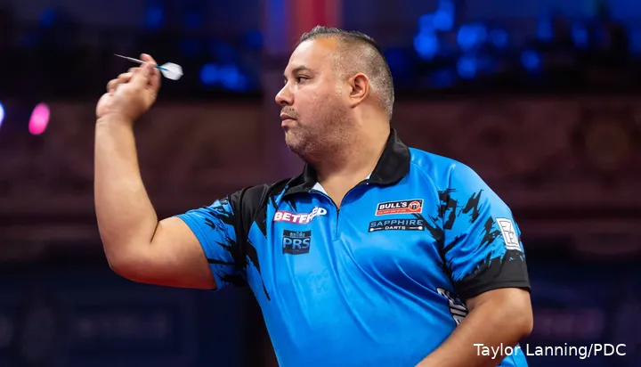 Jermaine Wattimena wist net niet te stunten tegen Luke Littler