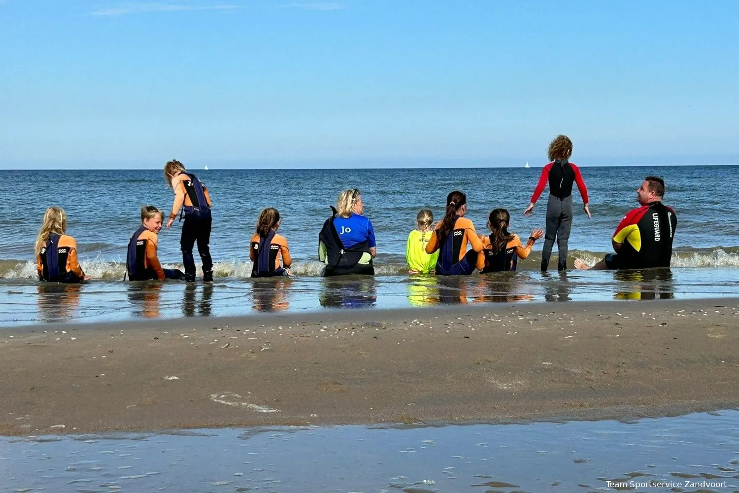 gevaren van de zee kinderen ervaren de zee tijdens de zeezwemclinic