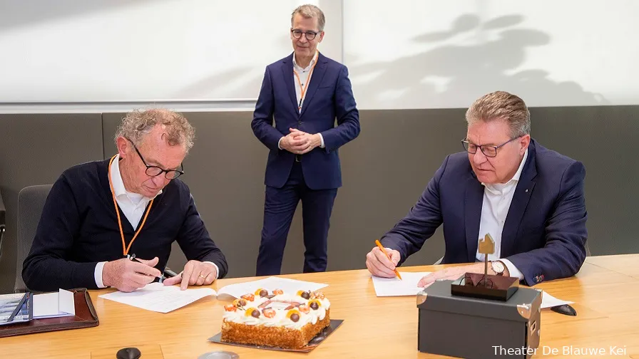 211129 ondertekening contract vanderlande scbv theater de blauwe kei van der lande 03