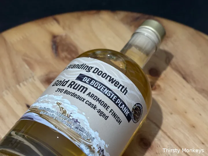 gold rum de branding