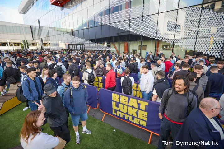 thousands-queue-for-the-at-the-beat-luke-littler-auditions-for-netflix-6aa55b08caa82