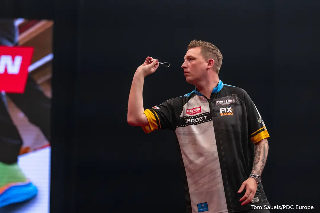 Chris Dobey (1)