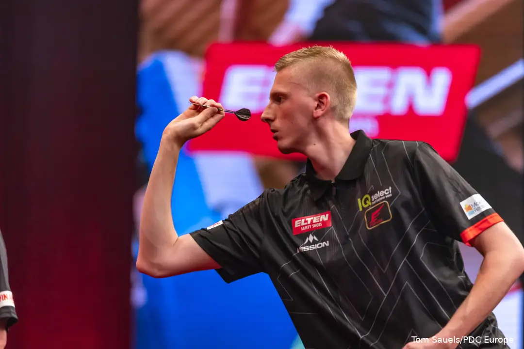 Wessel Nijman throwing the dart