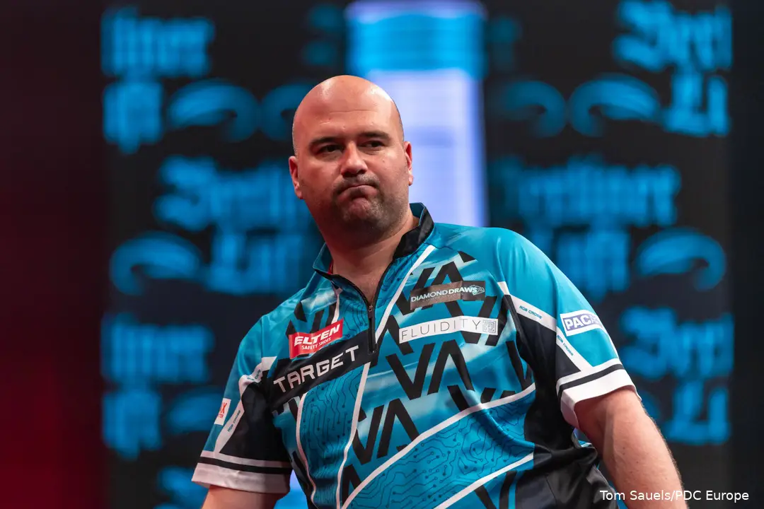 Rob Cross seals win.