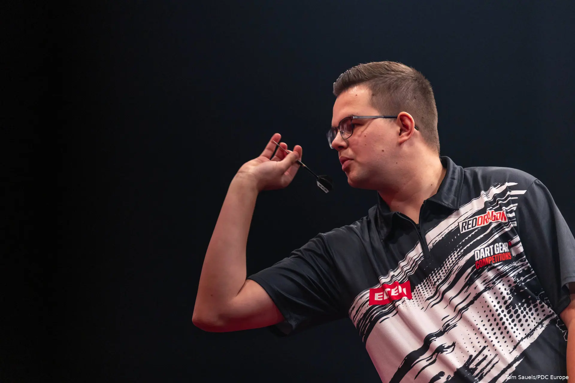 Gian van Veen in action