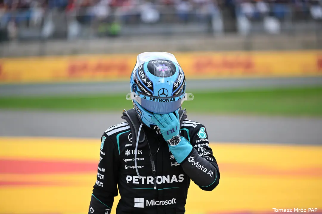 george-russell-mercedes-gp-belgie-2026-zondag-crash-dnf-2
