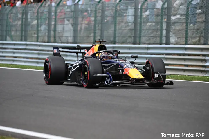 max-verstappen-red-bull-racing-gp-belgie-2026-zondag-2