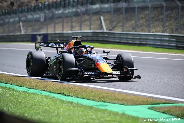 max-verstappen-red-bull-racing-gp-belgie-2026-zondag