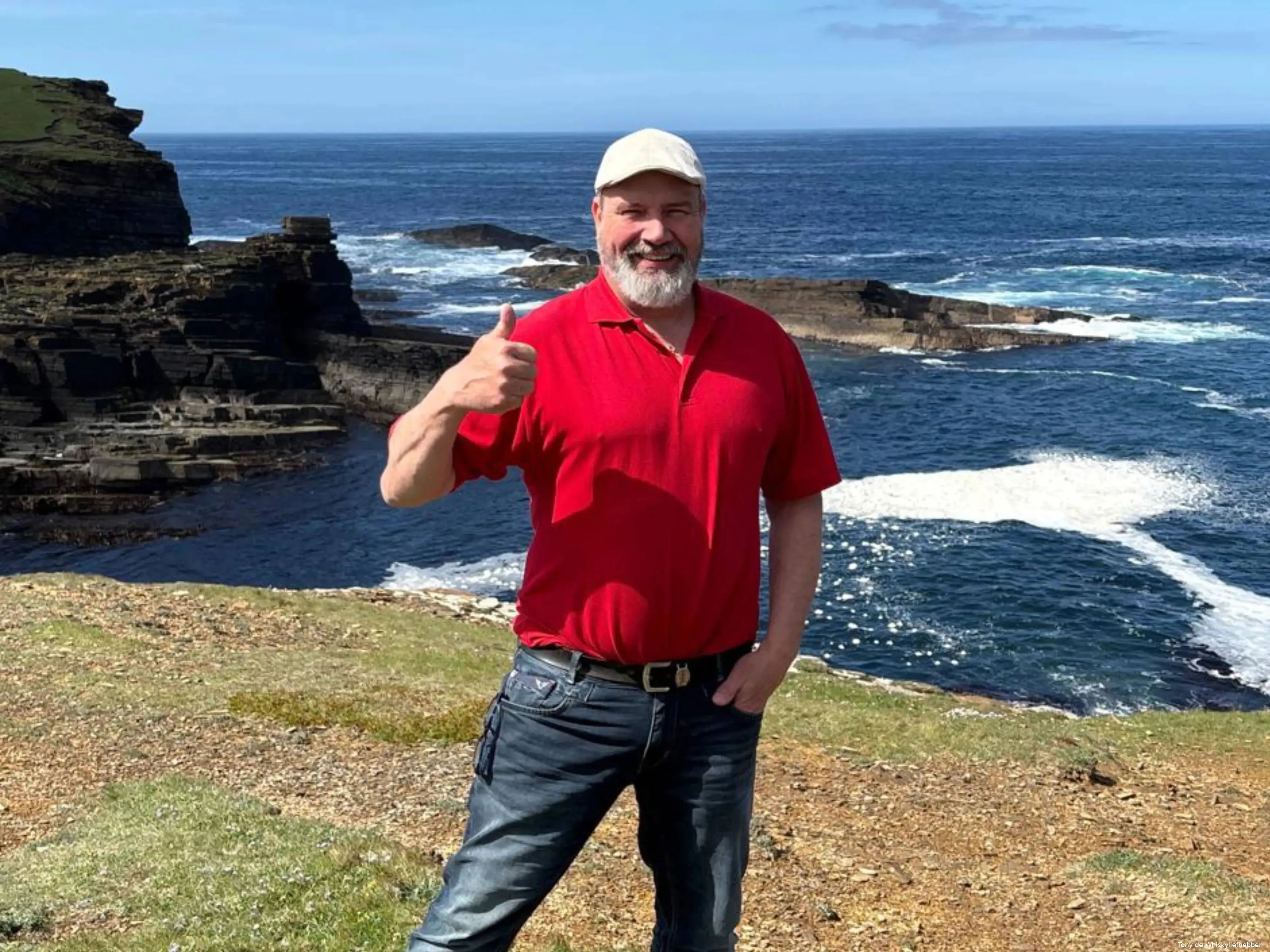 Tony van Rooijen op Orkney