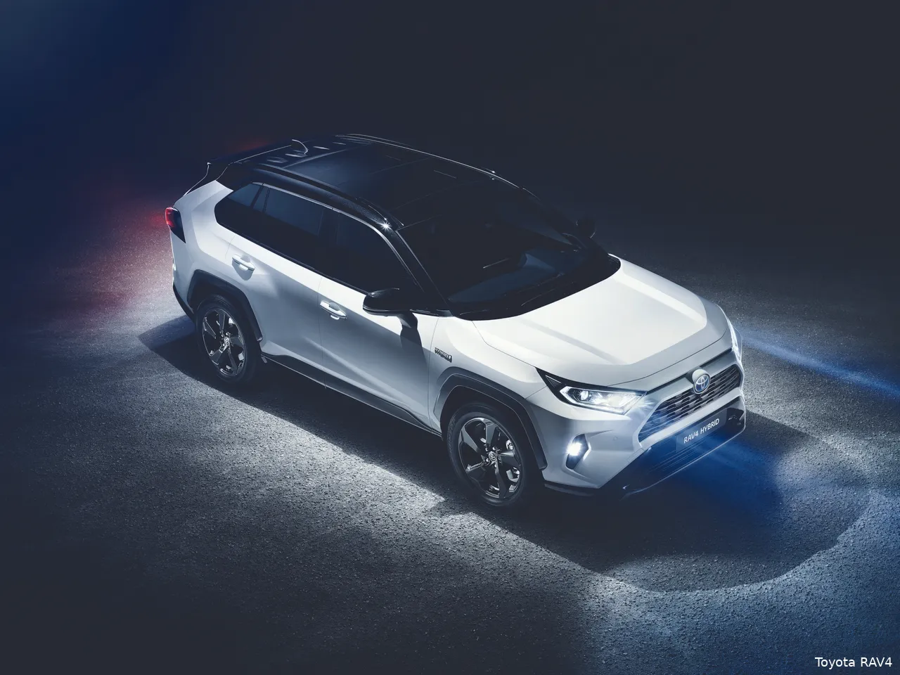 toyota rav4 2018 copertina